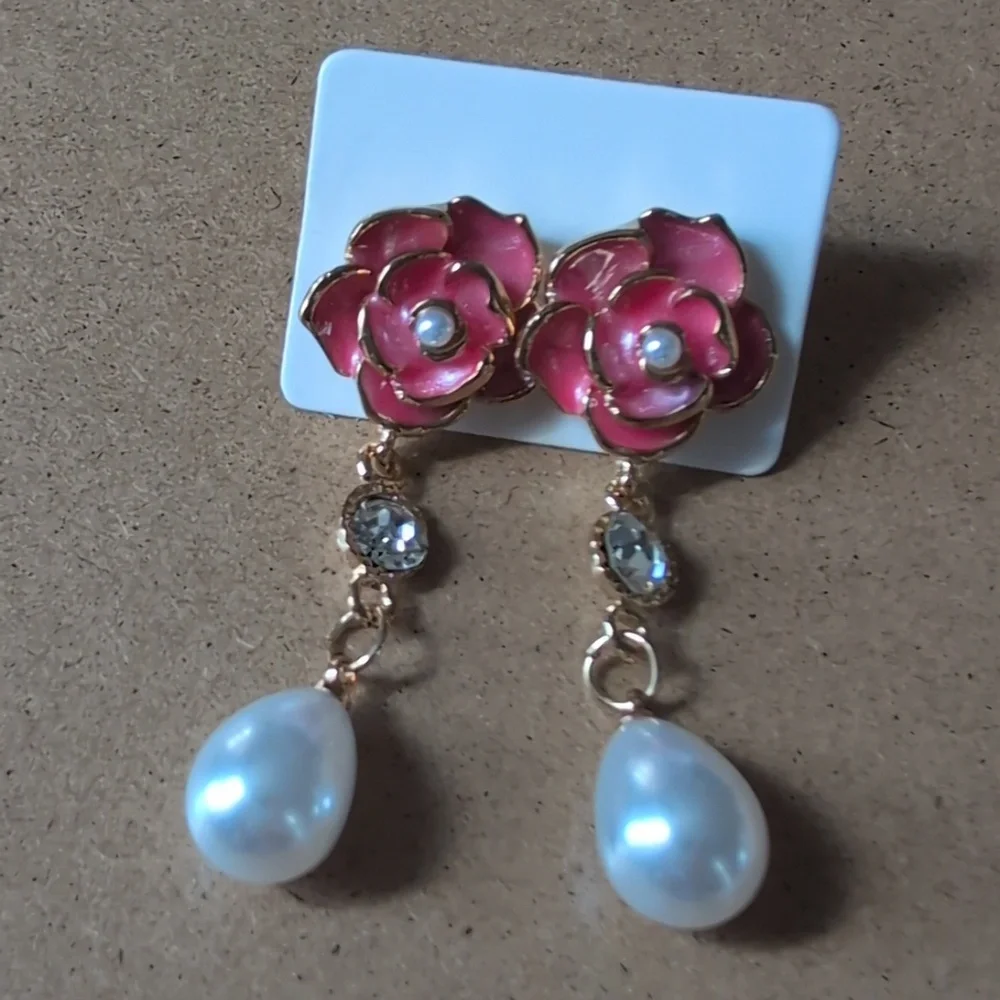 Elegant Pink Floral Pearl Drop Earrings